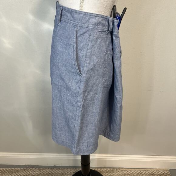 Talbots Skirt size 12 Chambray Blue Button Front Straight Knee Pockets Casual - Picture 7 of 9